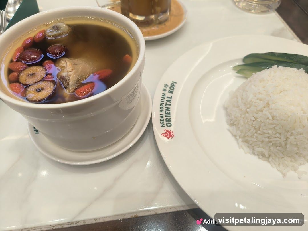 Herbal Soup and Rice