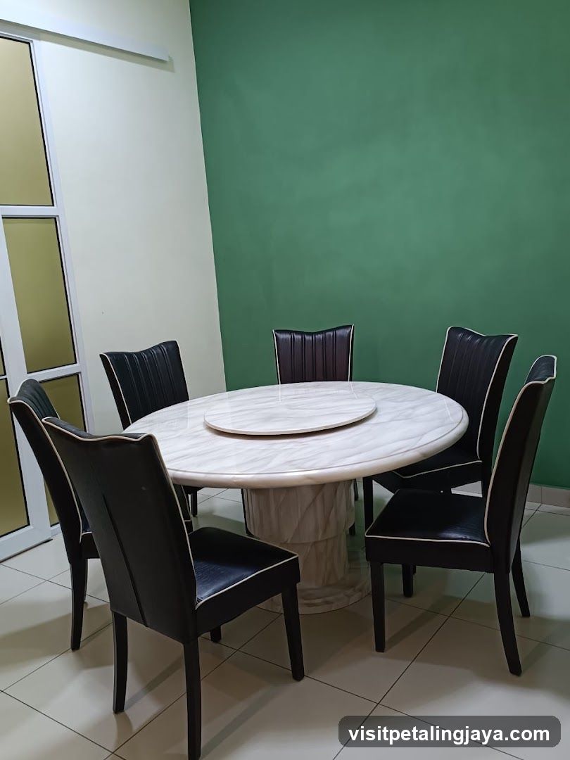 Dining Set