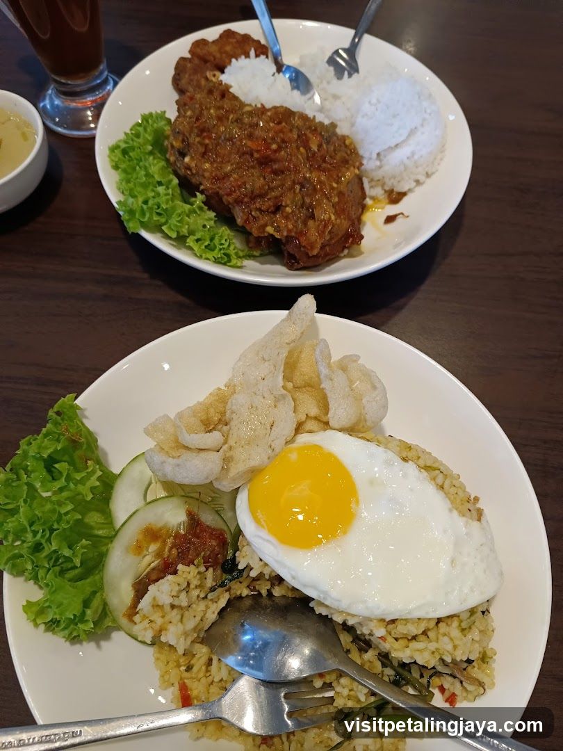 Fried Rice and Chicken Dish