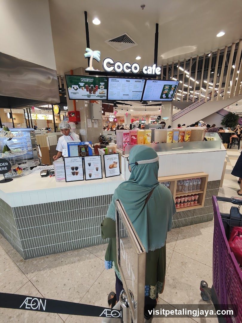 Coco Cafe Counter