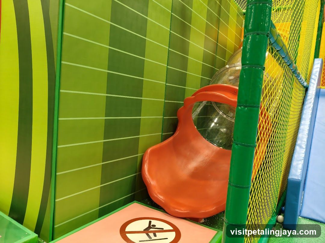 Indoor Playground Slide