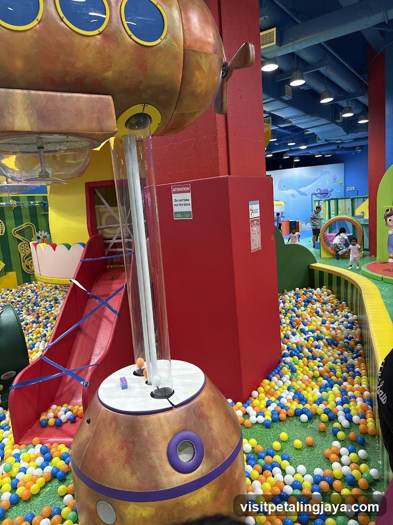 Indoor Playground with Ball Pit