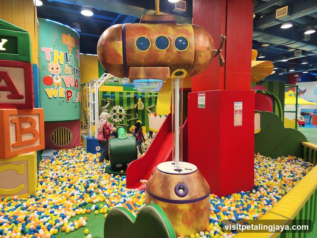 Indoor Playground with Ball Pit