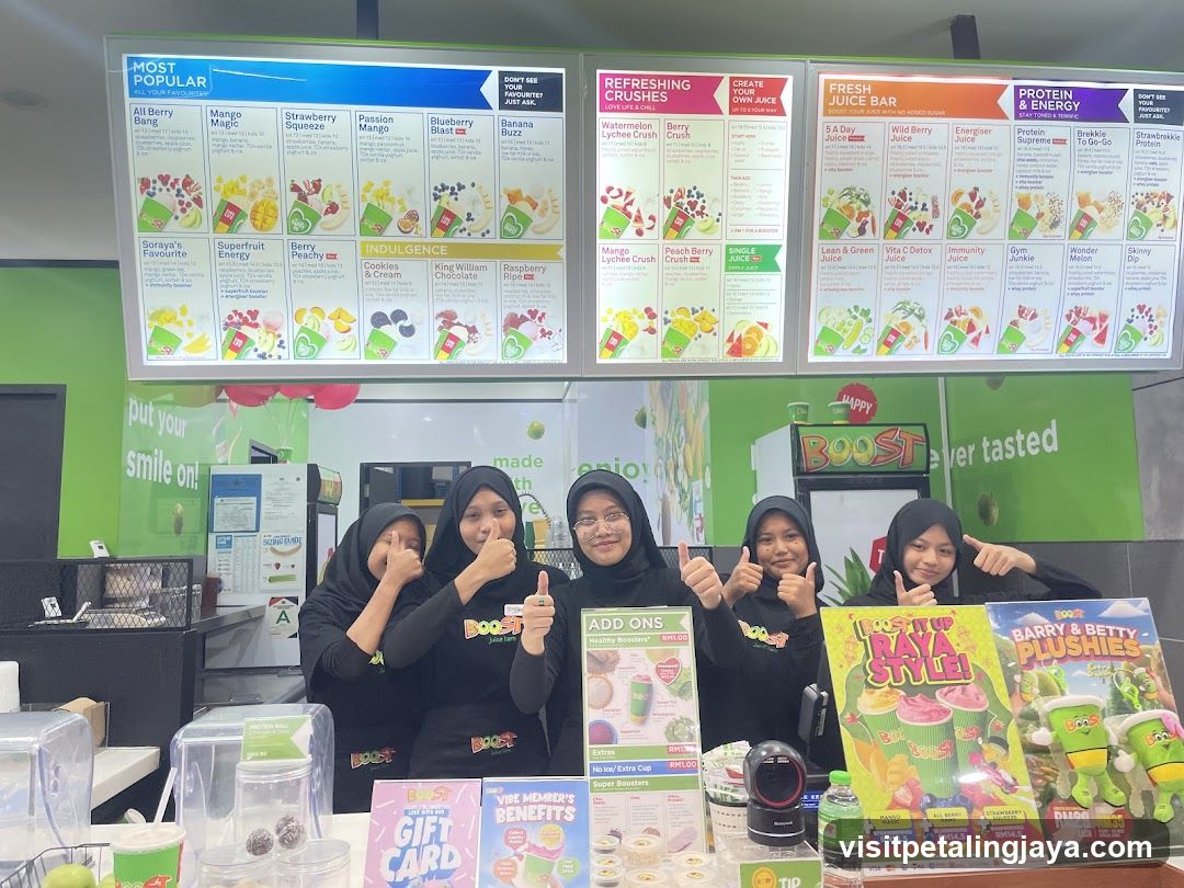 Boost Juice Bar Staff