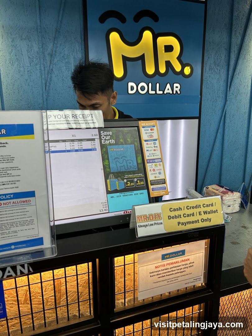 Mr. Dollar Counter