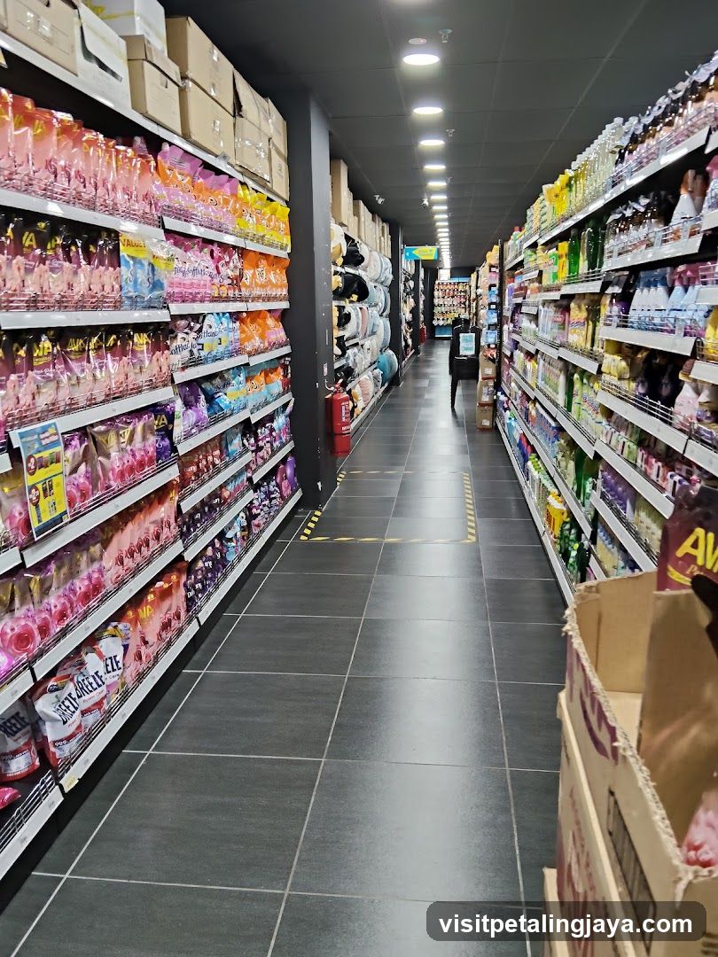 Supermarket Aisle