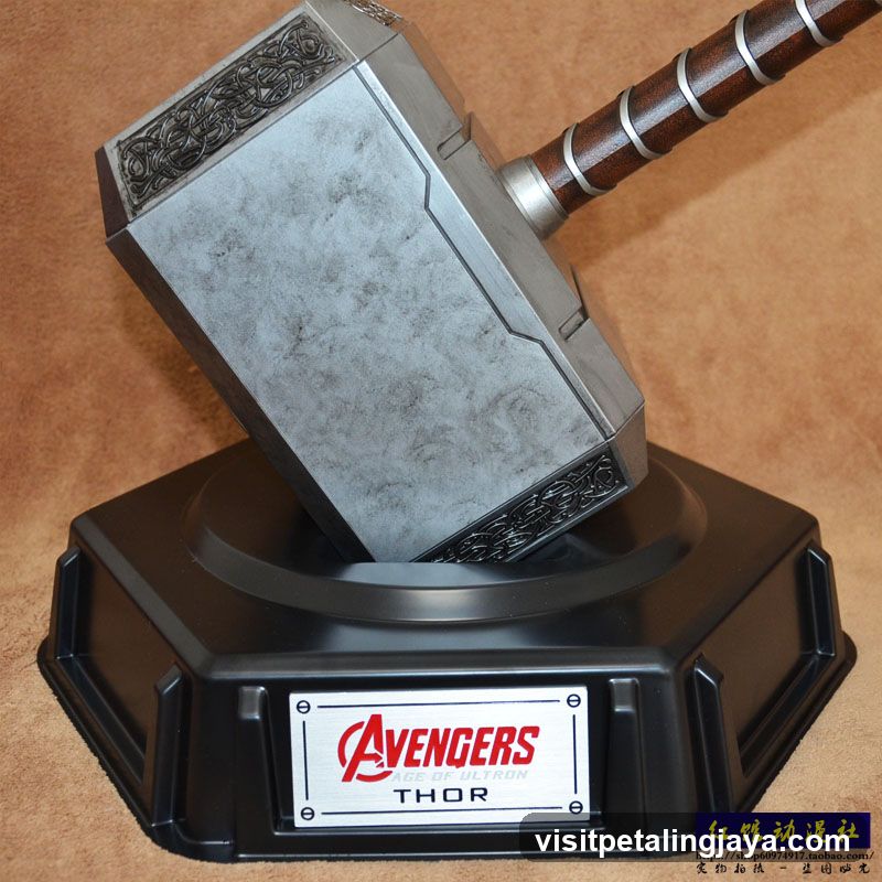 Avengers Thor Mjölnir Statue