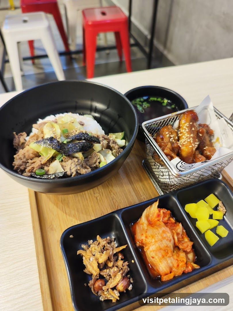 Food Service Interior
