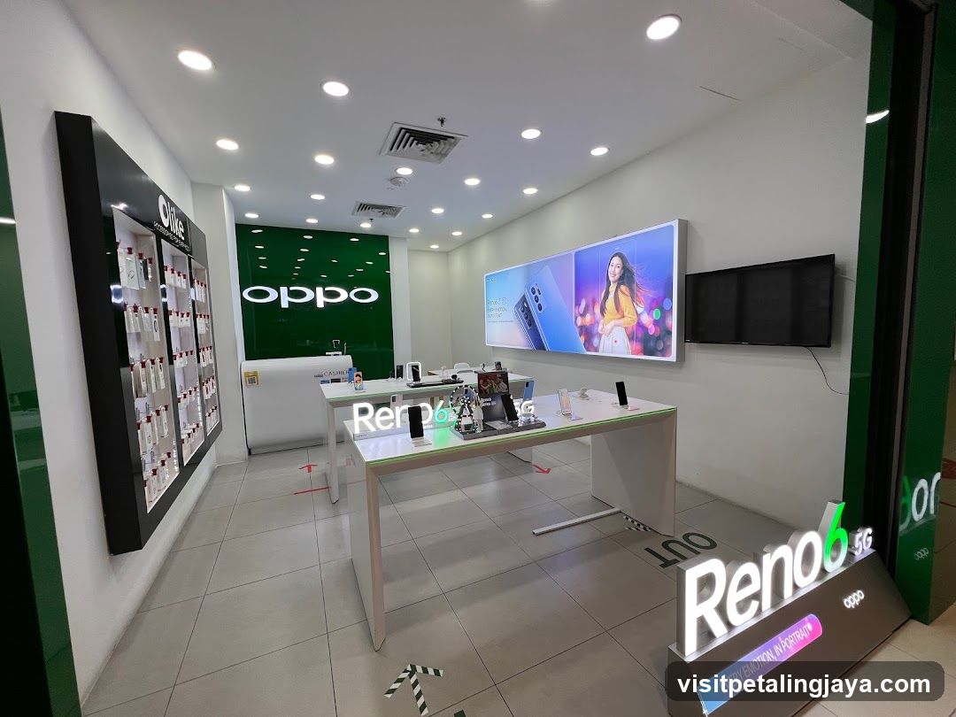 Oppo Store Interior