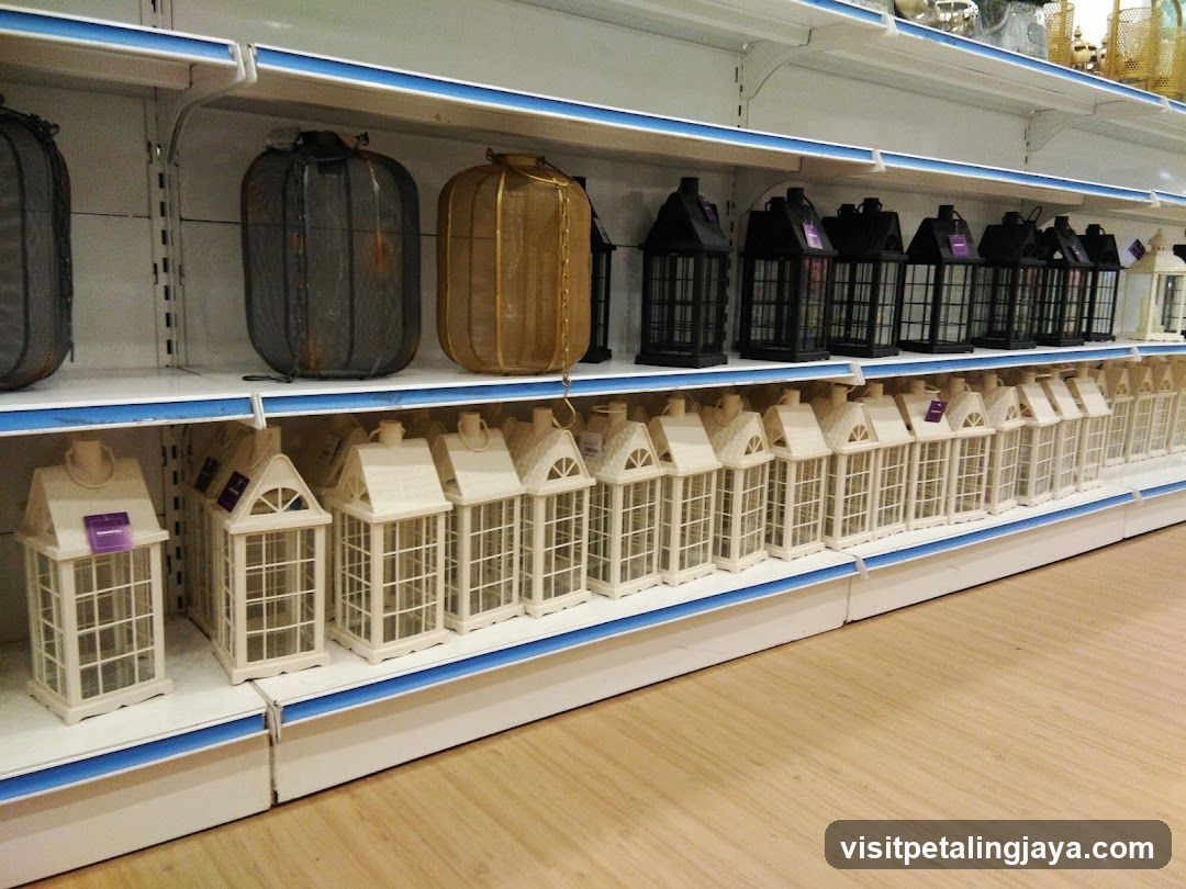 Lanterns Display in Store