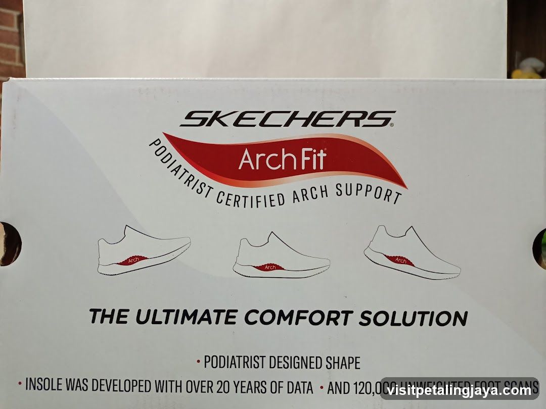 Skechers Arch Fit Shoe Box
