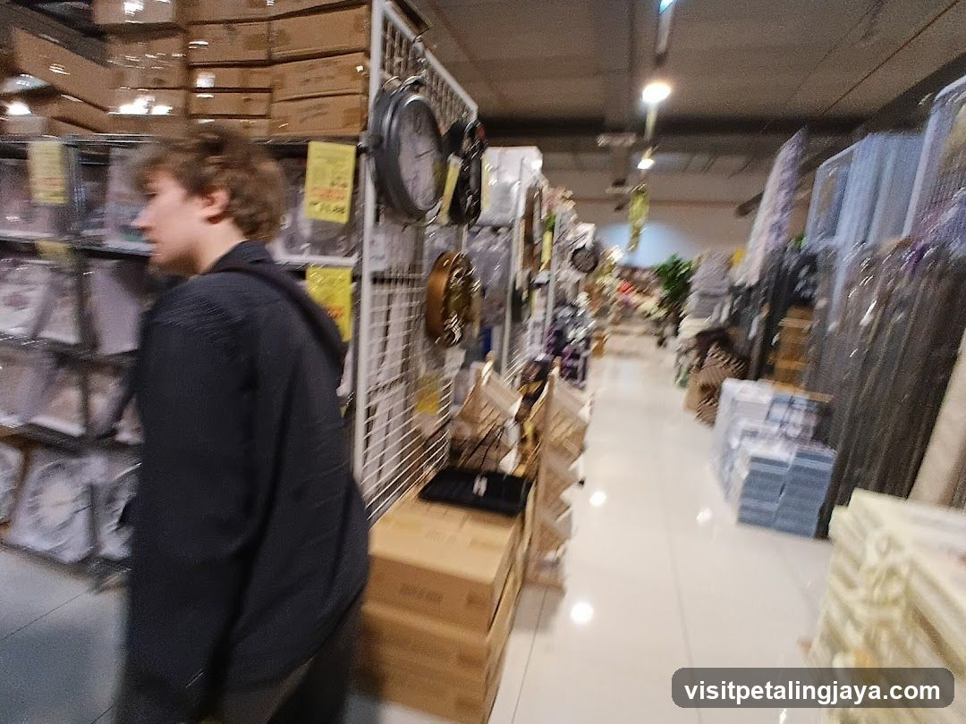 Aisle in a store