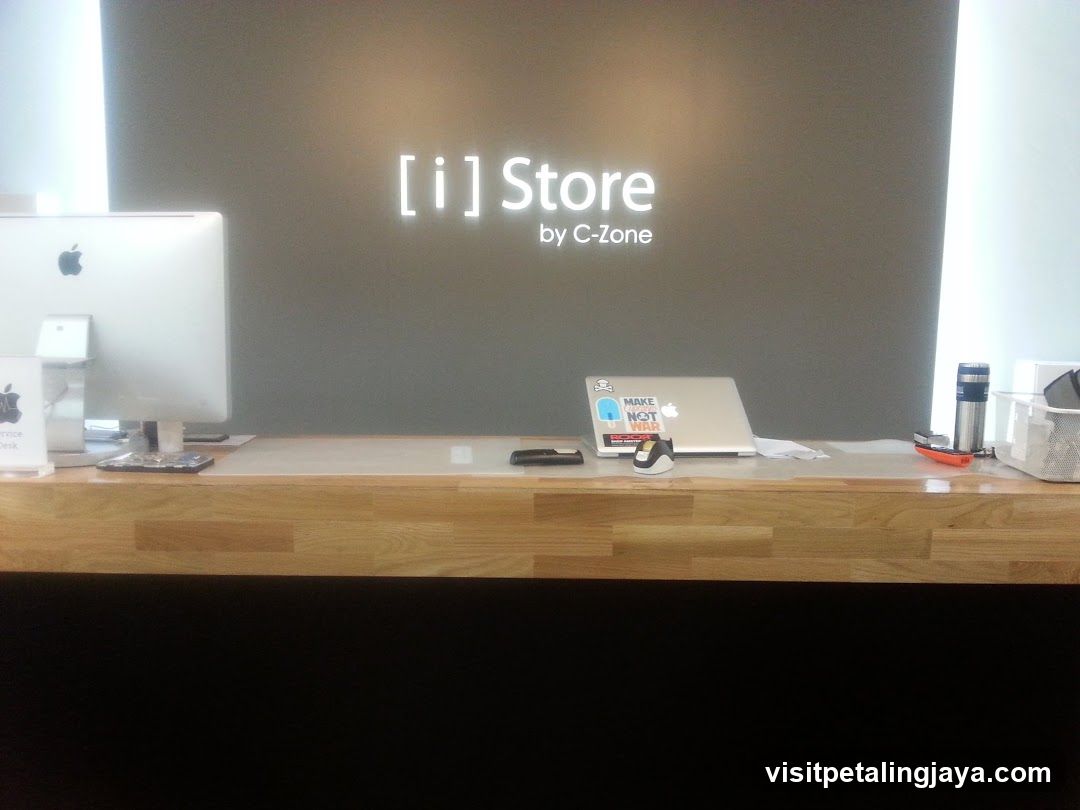 [i] Store by C-Zone