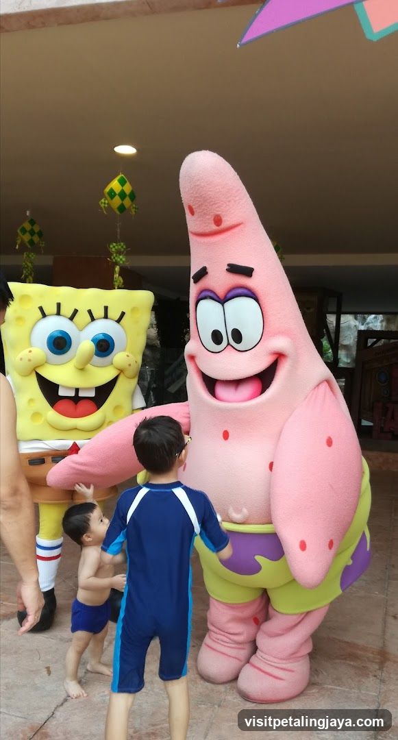 SpongeBob and Patrick with children