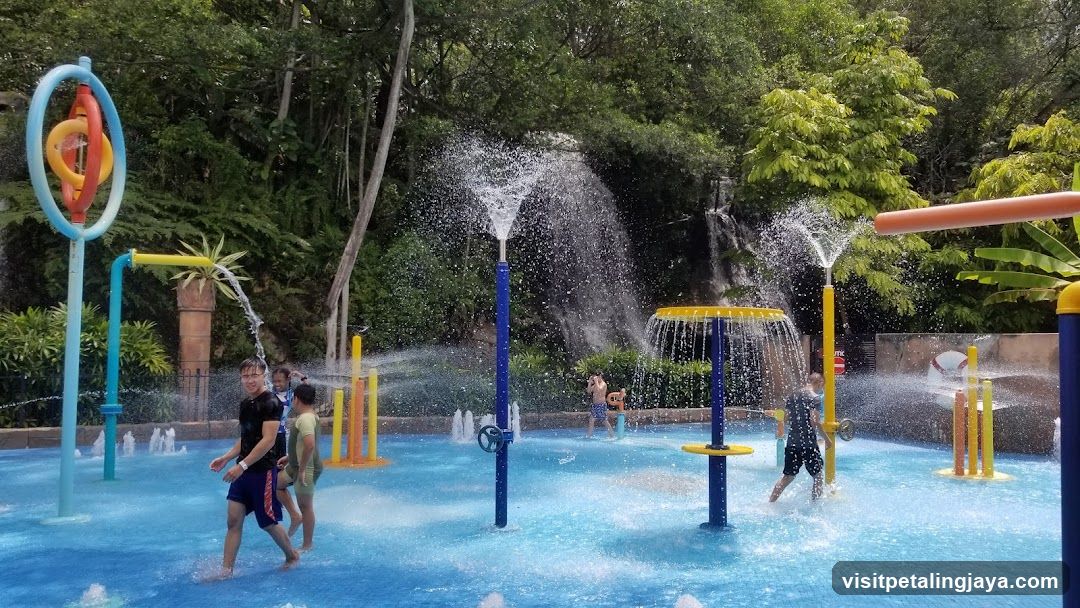 Water Park Splash Pad