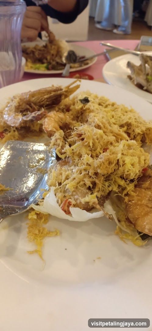 Fried Prawns and Fish Dish