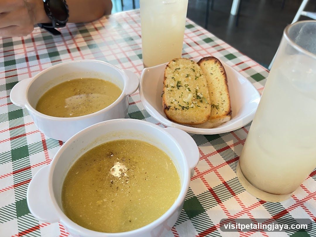 Soup and Garlic Bread