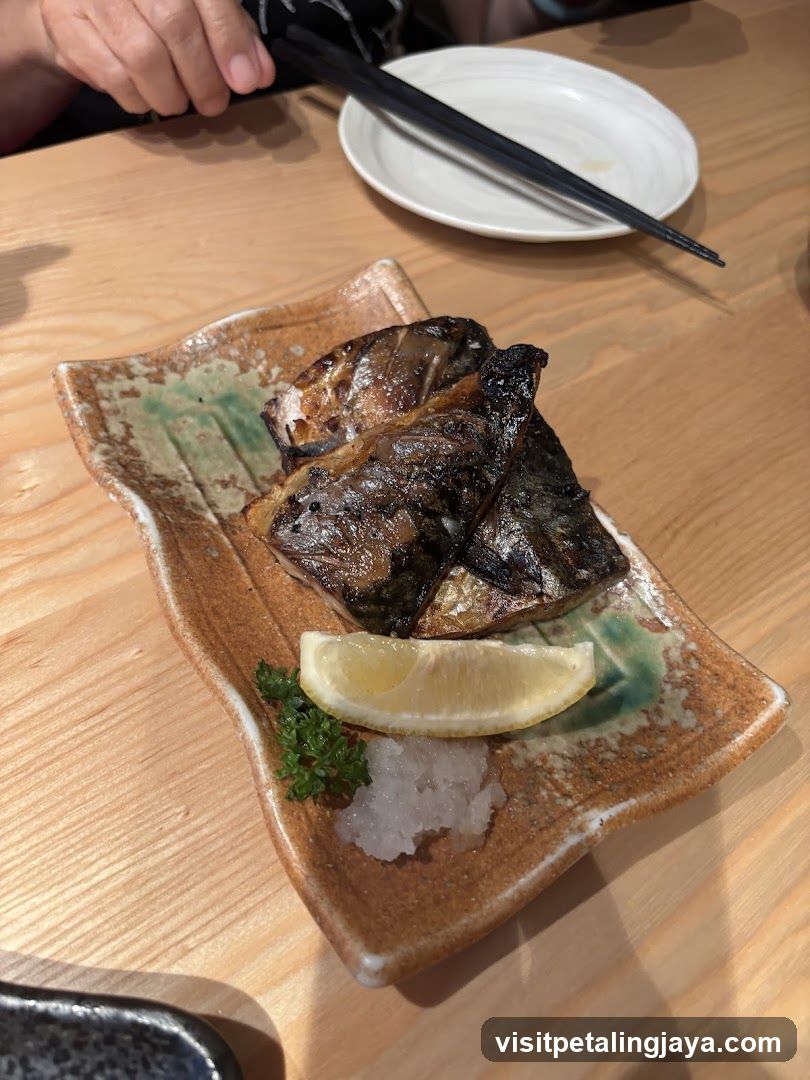 Grilled Fish with Lemon and Grated Radish