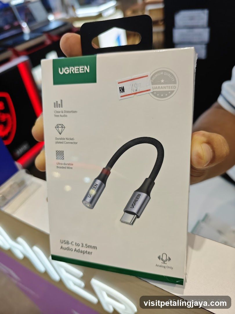 UGREEN USB-C to 3.5mm Audio Adapter Box