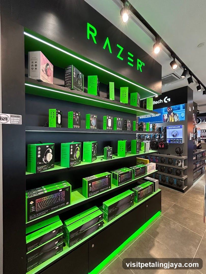 Razer Store Display