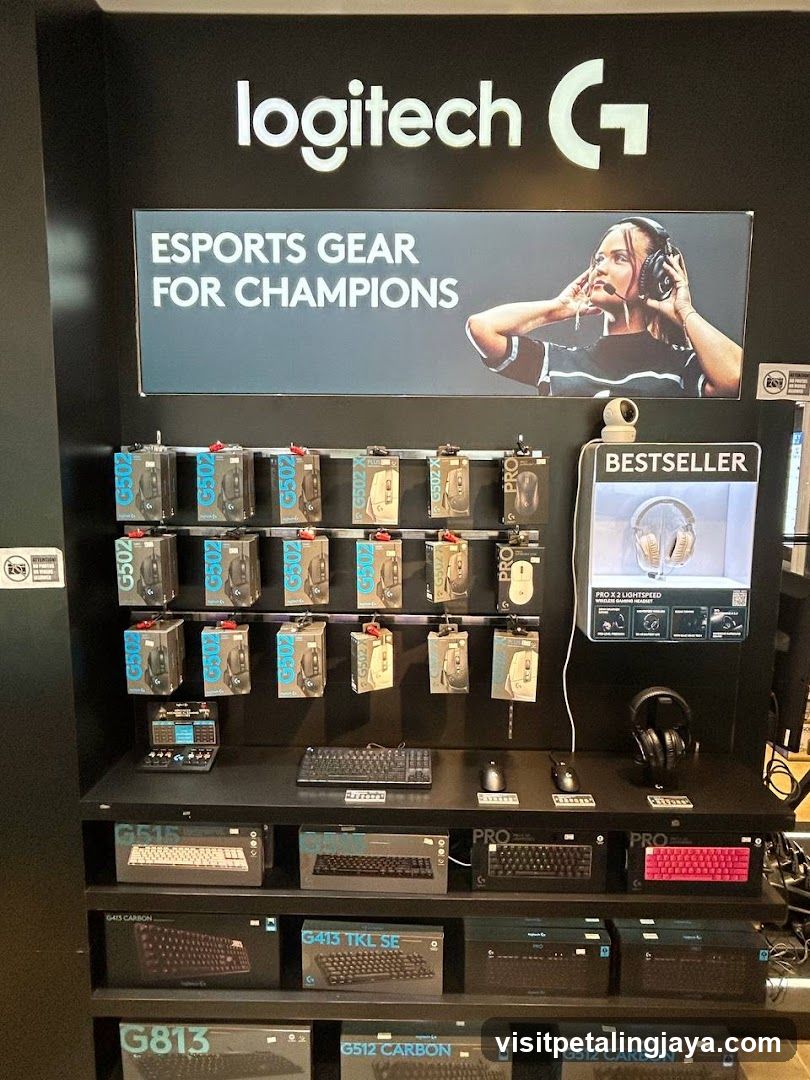 Logitech Esports Gear Display