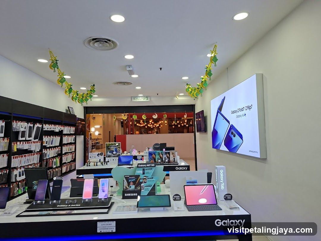 Samsung Store Interior