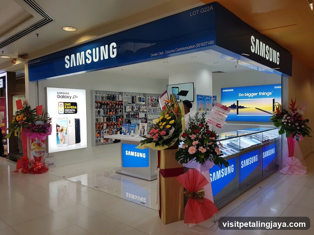 Samsung Premium Store - Subang Parade