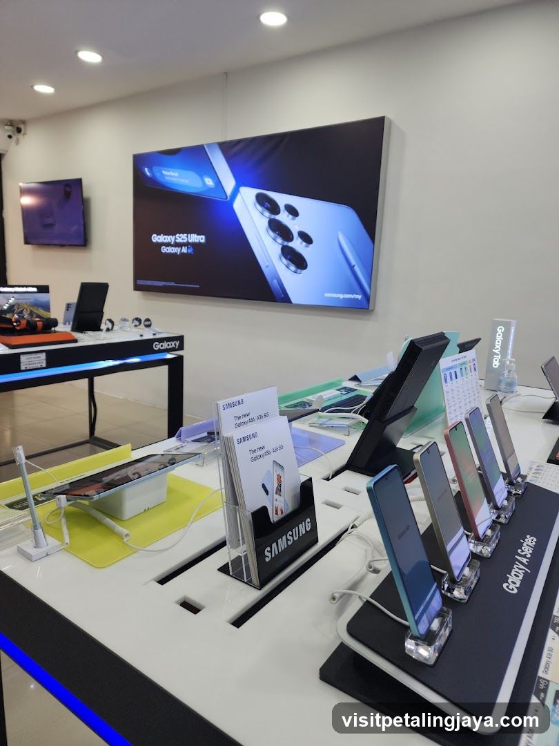 Samsung Store Display
