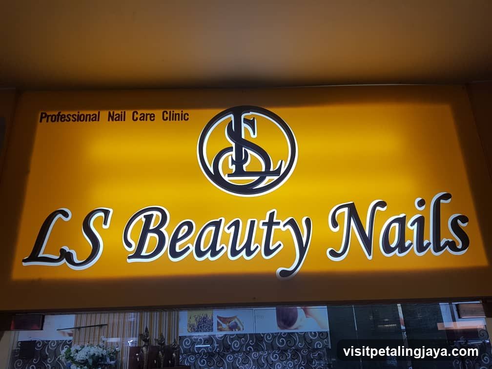 LS Beauty Nails Sign