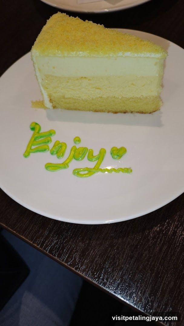 Secret Recipe Subang Parade