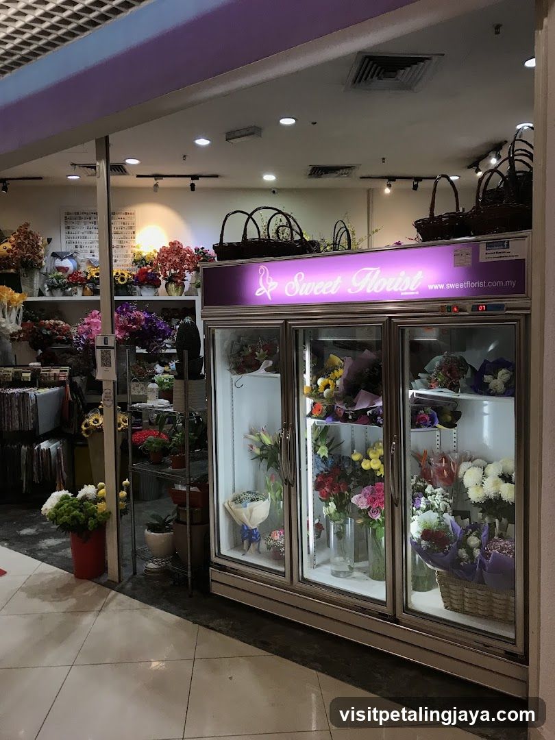 Sweet Florist Storefront