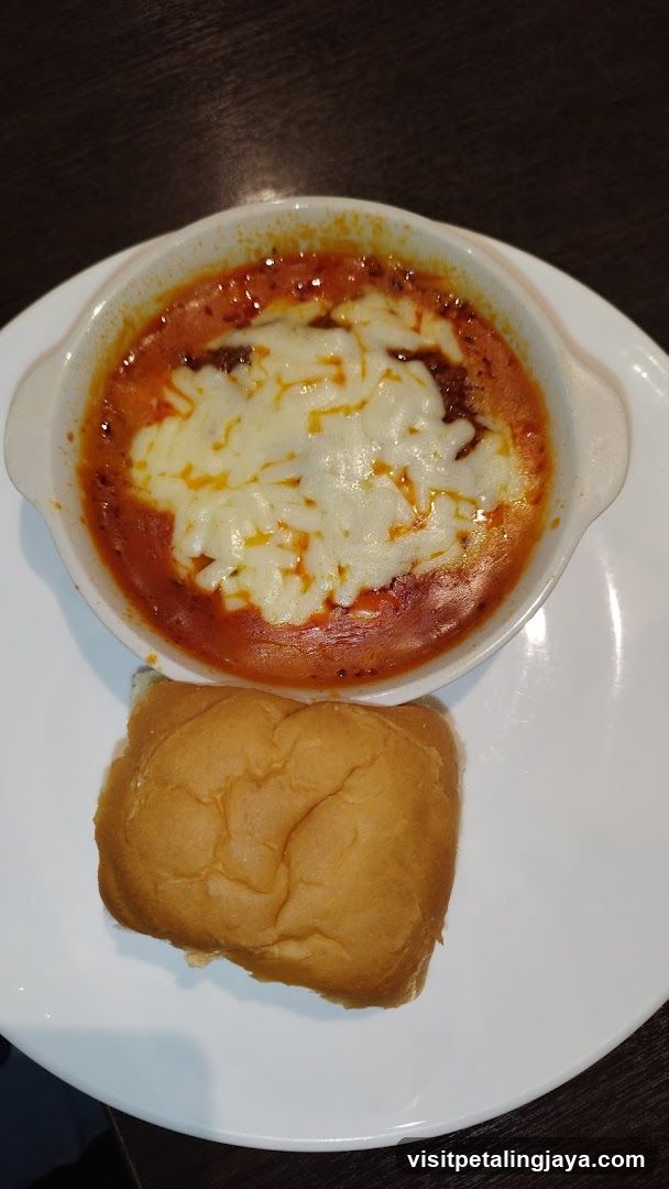 Baked Dish with Bun