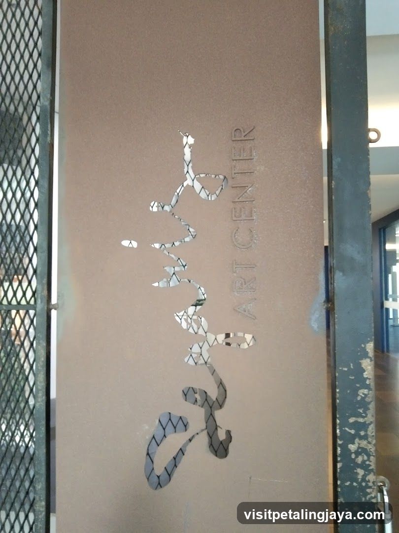 Segaris Art Centre