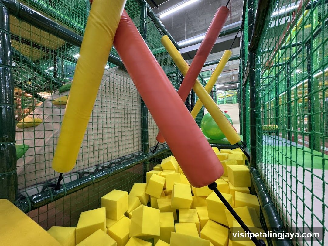 Indoor Playground Foam Pit