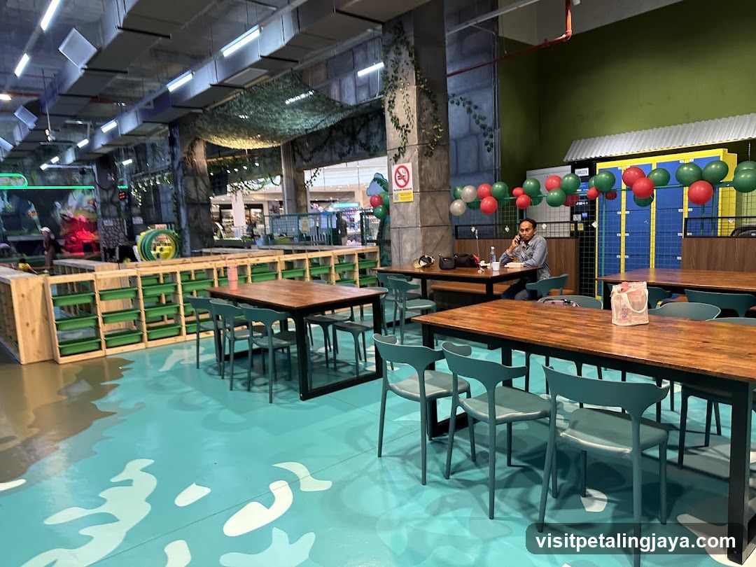 Indoor dining area with jungle theme