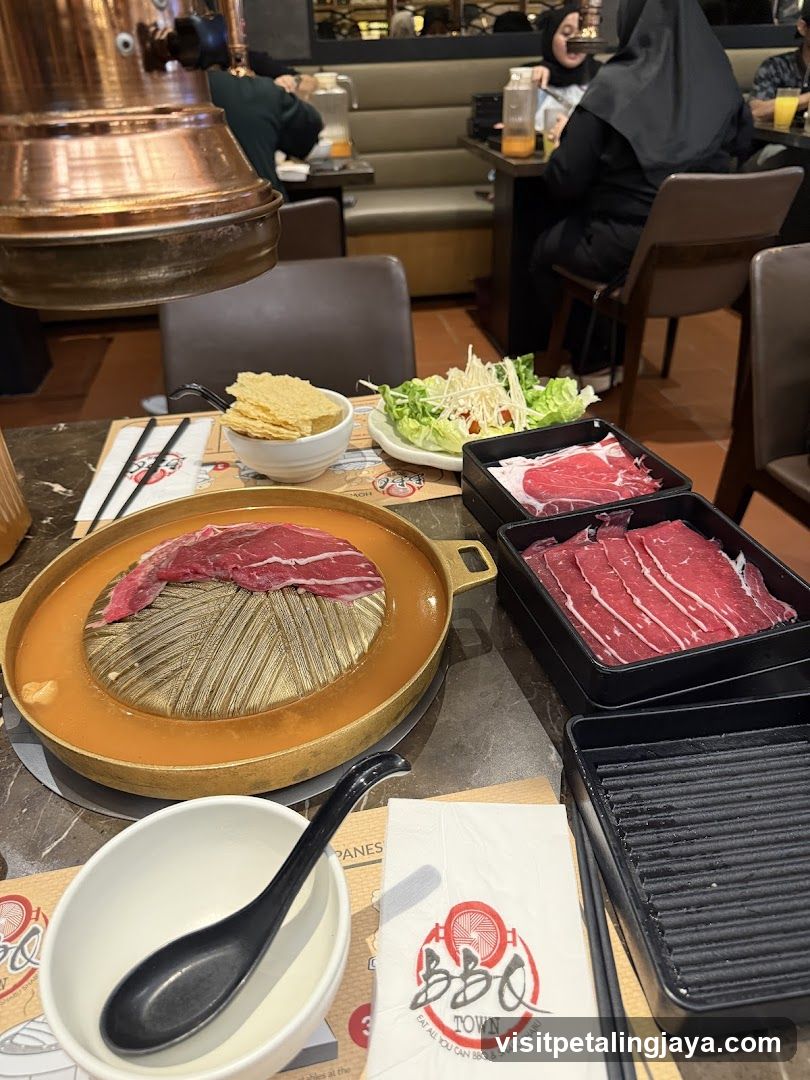 BBQ Town Dining