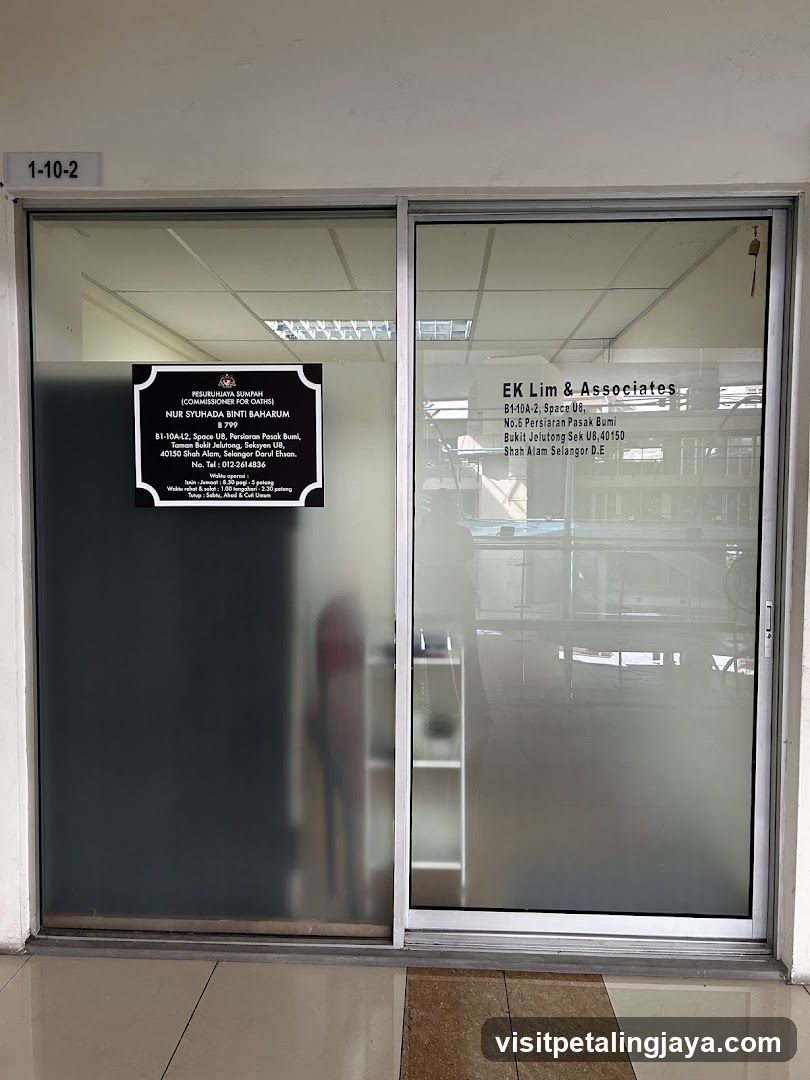 Pesuruhjaya Sumpah Shah Alam - Pn Syuhada
