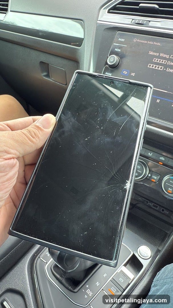Cracked Smartphone Screen