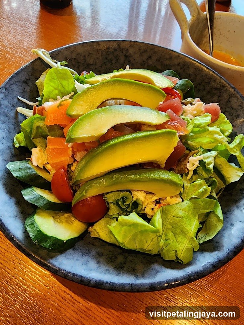 Avocado and Salmon Salad