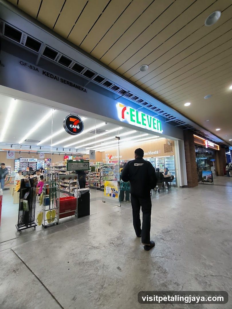 7-Eleven Elmina Lakeside Mall