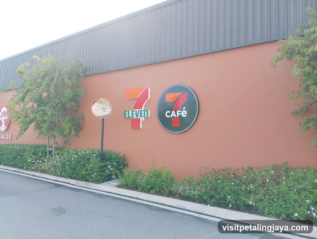 7-Eleven Elmina Lakeside Mall