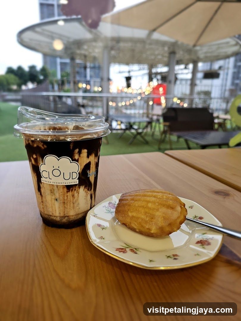 Cloud Dessert & Coffee