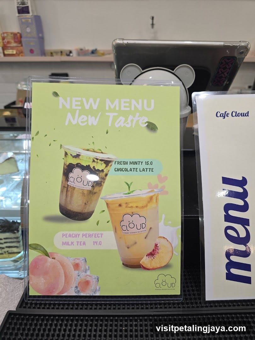 Cafe Cloud New Menu Display