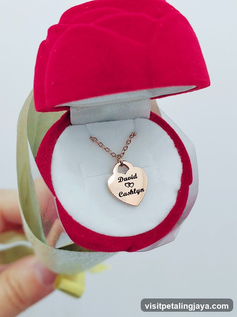 Personalized Heart Necklace in Gift Box