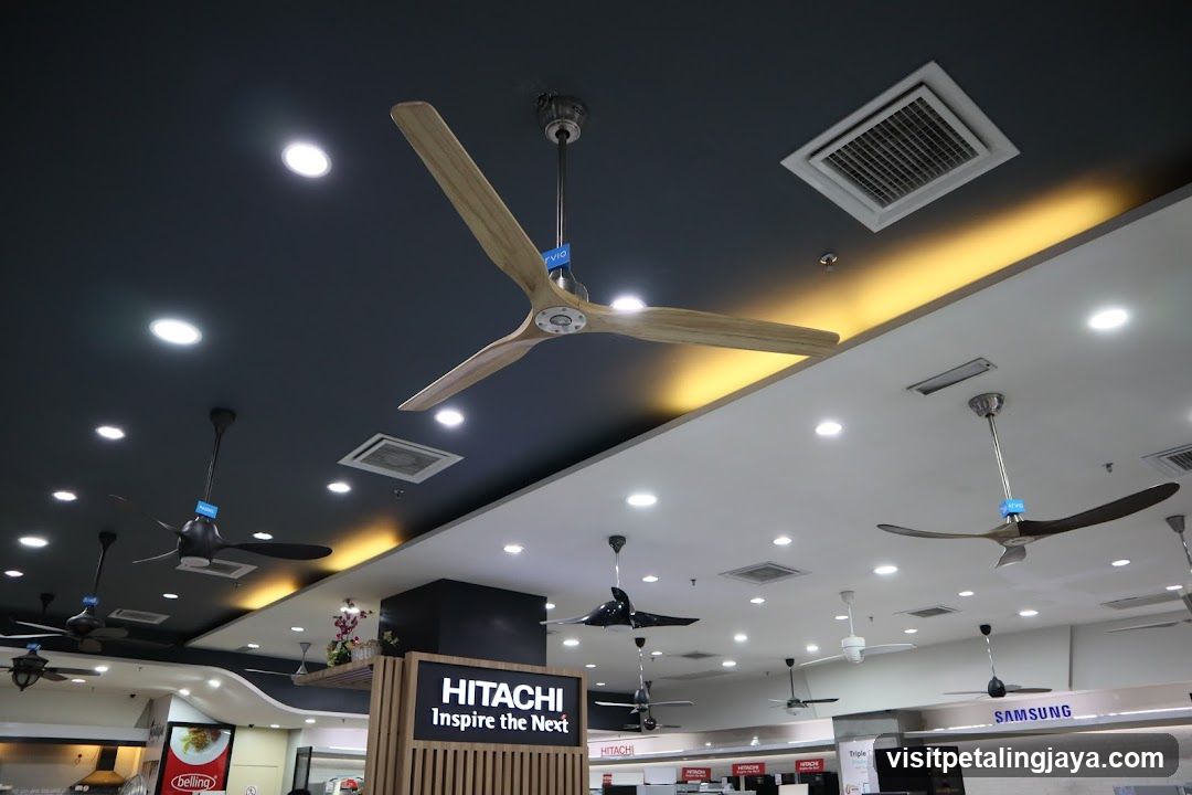 Ceiling Fans Display