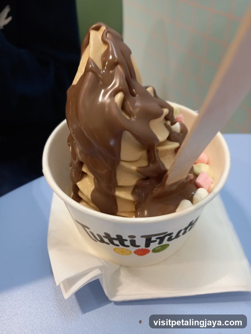 Tutti Frutti Frozen Yogurt