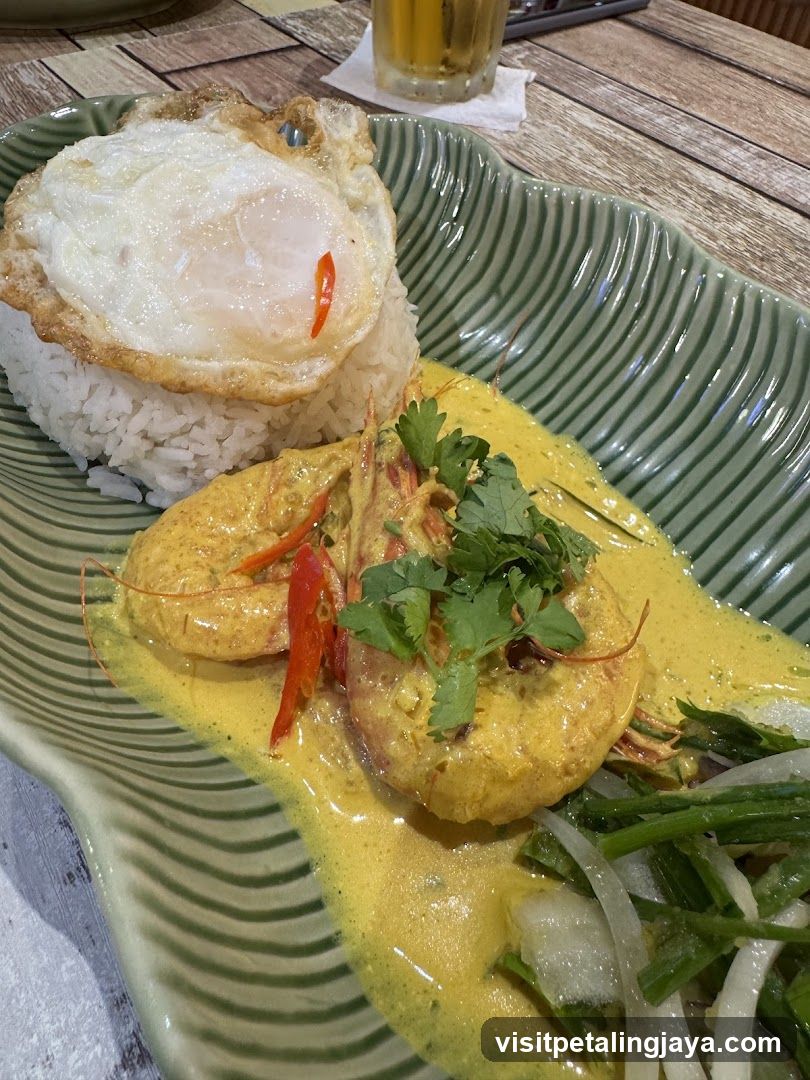 Curry Prawns with Rice and Fried Egg