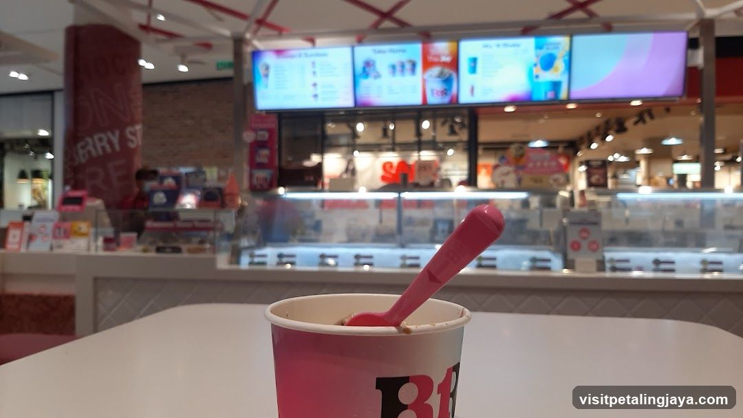 Ice Cream Cup with Spoon