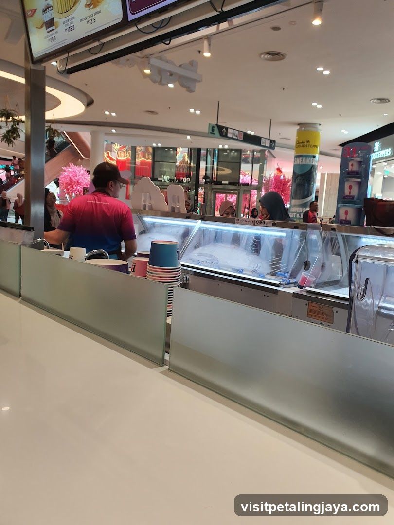 Ice Cream Counter
