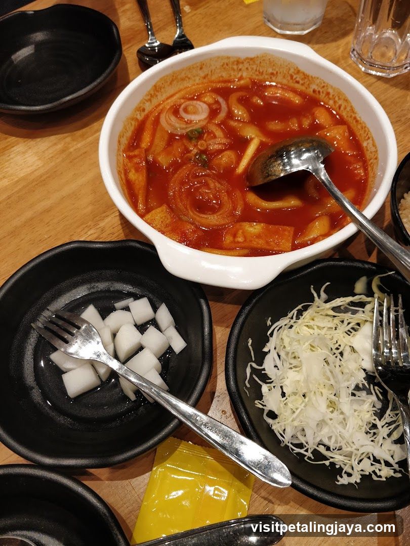 Korean Stew with Side Dishes